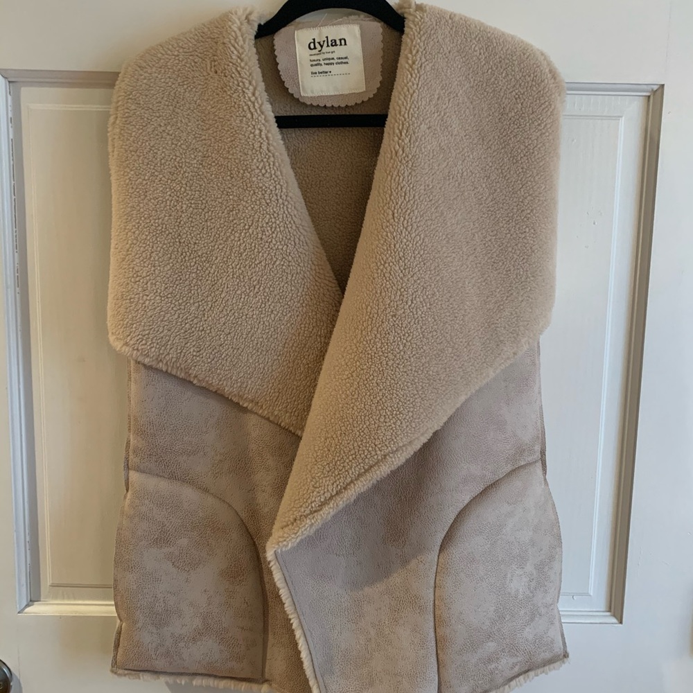 Tan vest